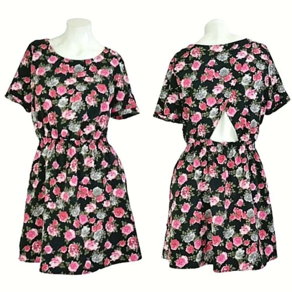 H&M Floral Roses Cut-Out A-Line Dress w/ Pockets